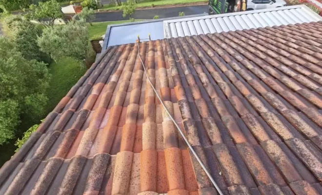 Nettoyage vapeur d'une toiture à Saint pee sur nivelle, Saint-Martin-de-Seignanx, Green Vapeur